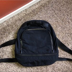City Adventurer Backpack Mini in black